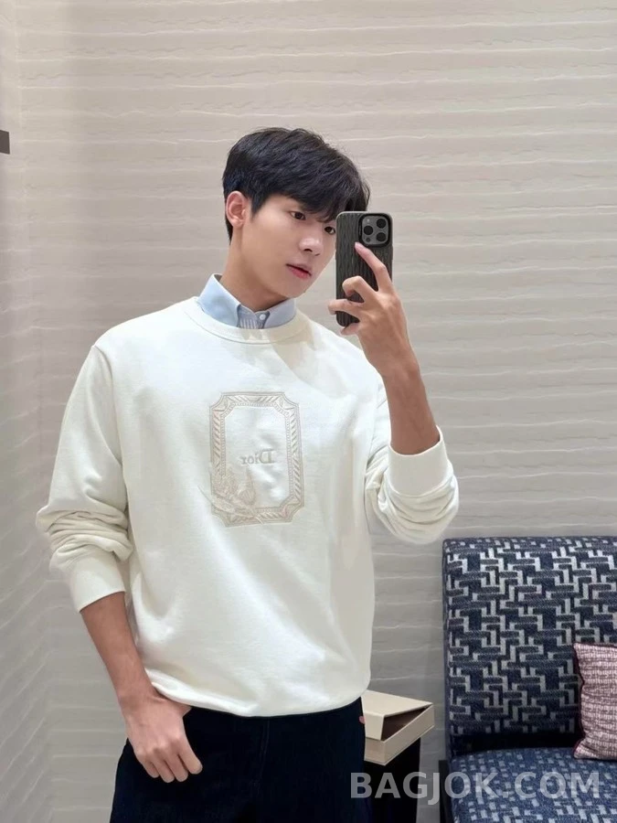 디올 디올 메달리온 콜리브리 맨투맨 상세 이미지