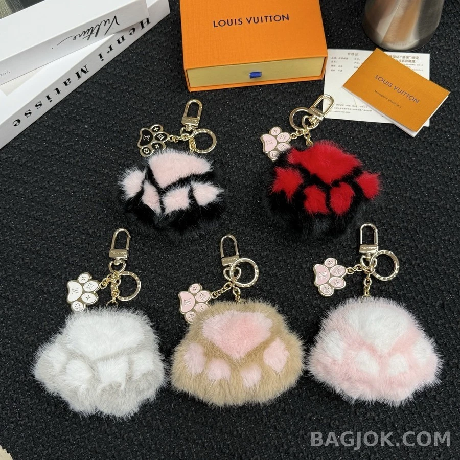 루이비통 루이비통 고양이 발바닥 키링 상세 이미지