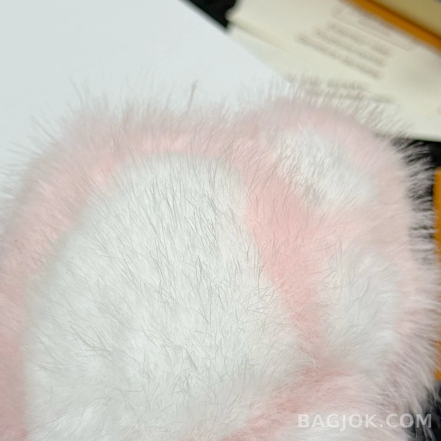 루이비통 루이비통 고양이 발바닥 키링 상세 이미지