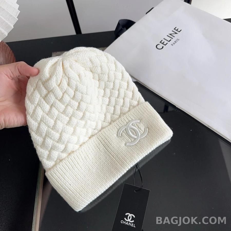 샤넬 샤넬 로고 패턴 니트 비니 상세 이미지