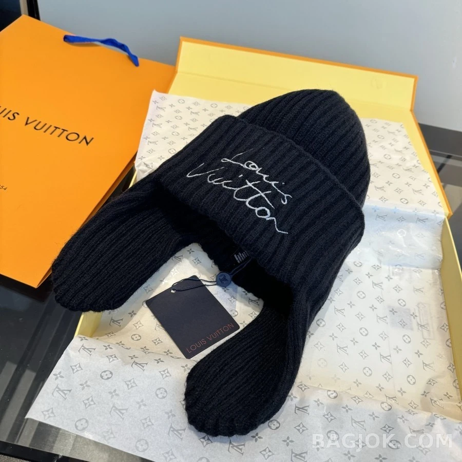 루이비통 루이비통 레터링 이어플랩 비니 상세 이미지