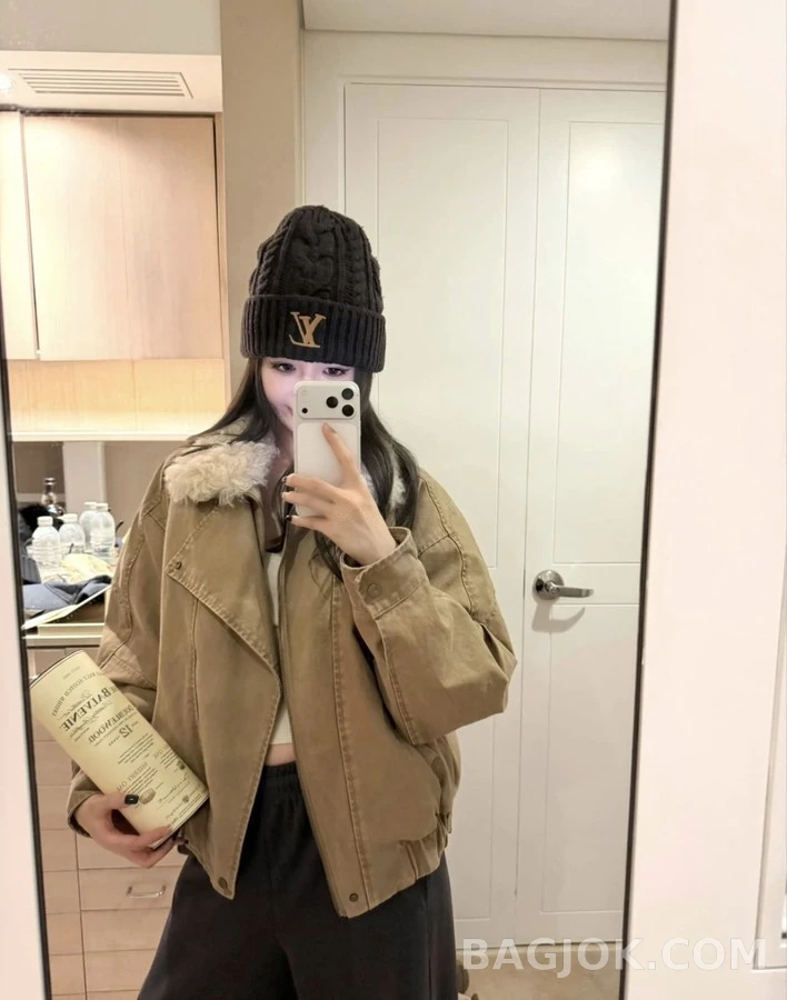 루이비통 루이비통 로고 케이블 니트 비니 상세 이미지