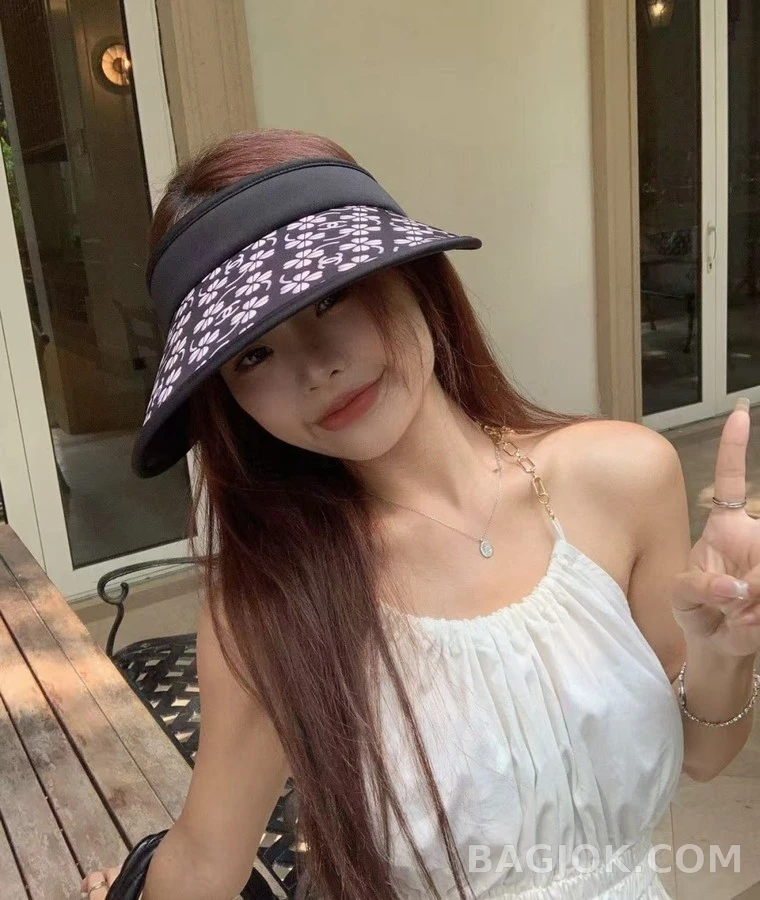 샤넬 샤넬 클로버 로고 패턴 바이저 상세 이미지