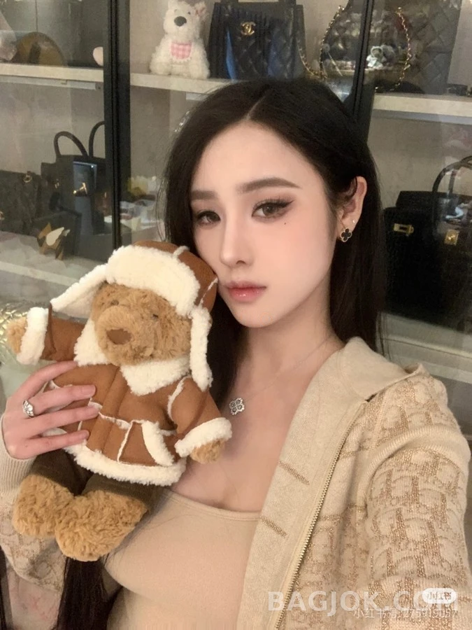 디올 디올 오블리크 자카드 양면 후드 집업 상세 이미지