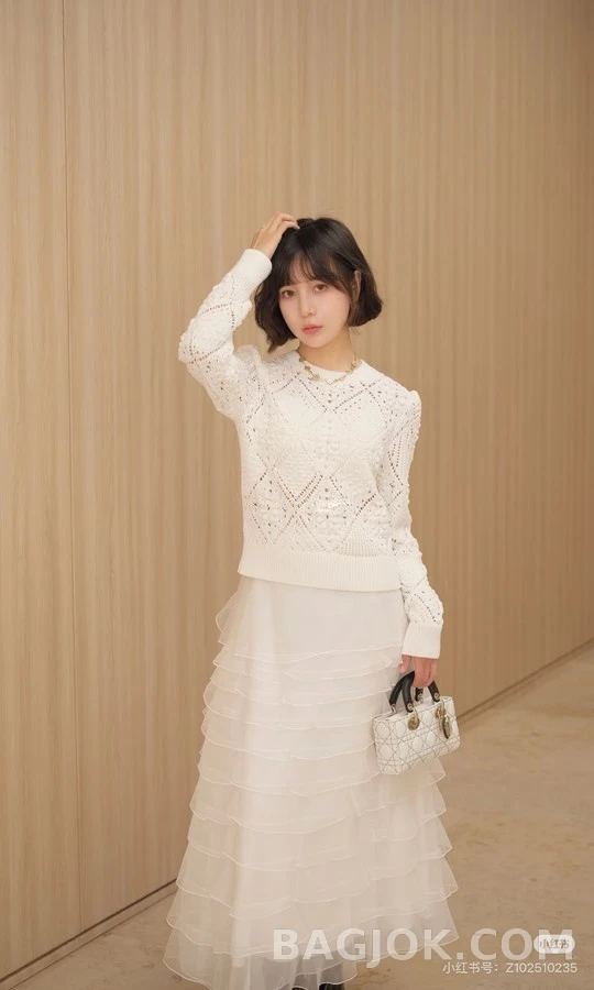 디올 디올 오픈워크 다이아몬드 니트 상세 이미지