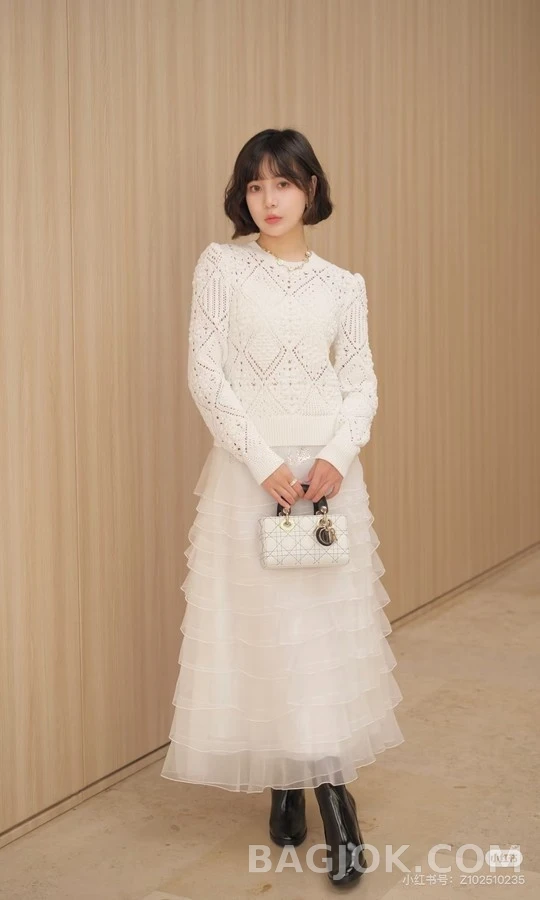 디올 디올 오픈워크 다이아몬드 니트 상세 이미지