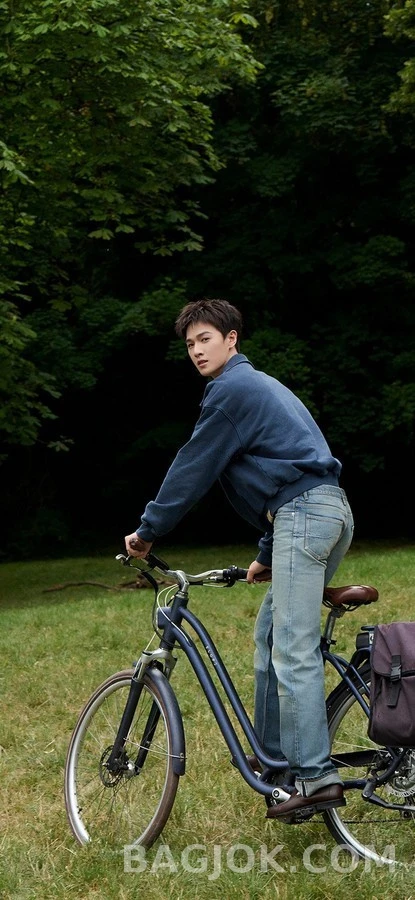 디올 디올 워싱 패치워크 데님 팬츠 상세 이미지