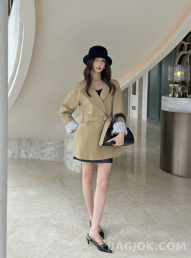 디올 디올 입깃 더블 브레스트 벨티드 코트 상세 이미지