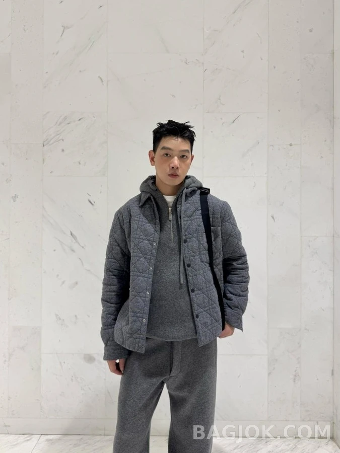 디올 디올 자수 패치 셔츠형 재킷 상세 이미지
