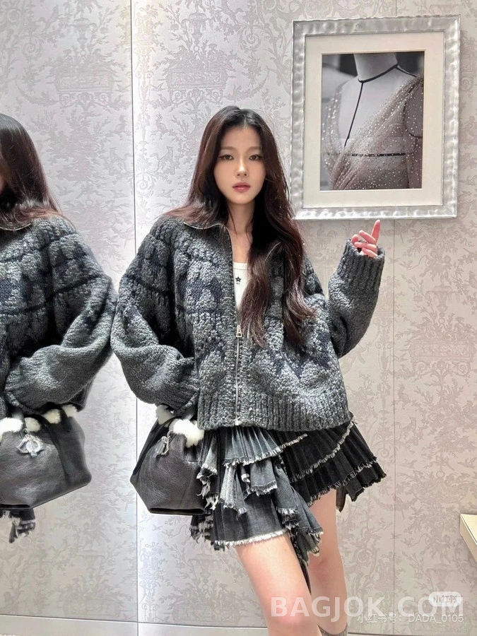 디올 디올 자카드 니트 패딩 투피스 상세 이미지