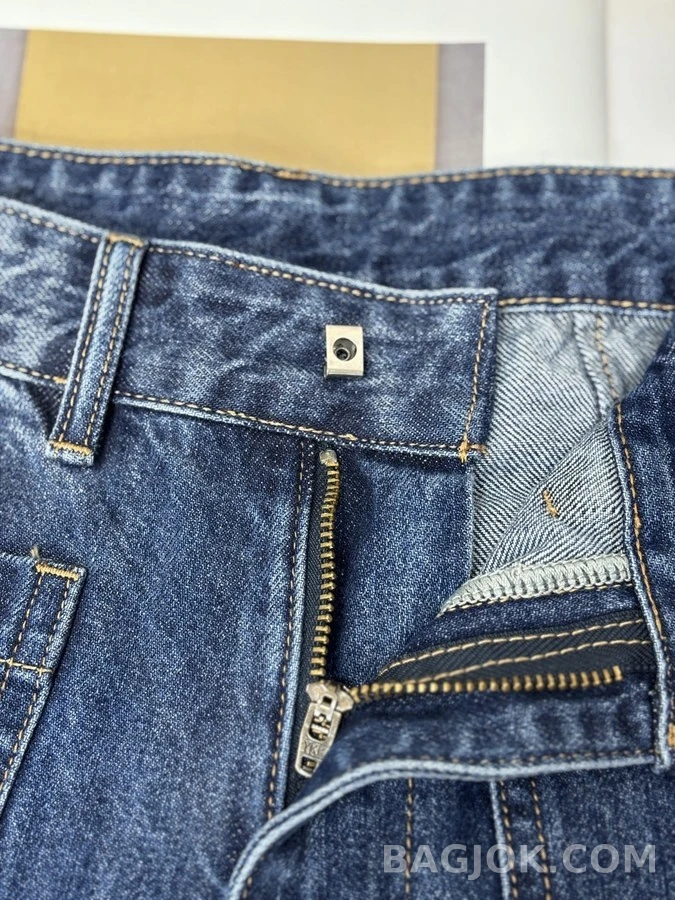디올 디올 측면 로고 와이드 데님 팬츠 상세 이미지