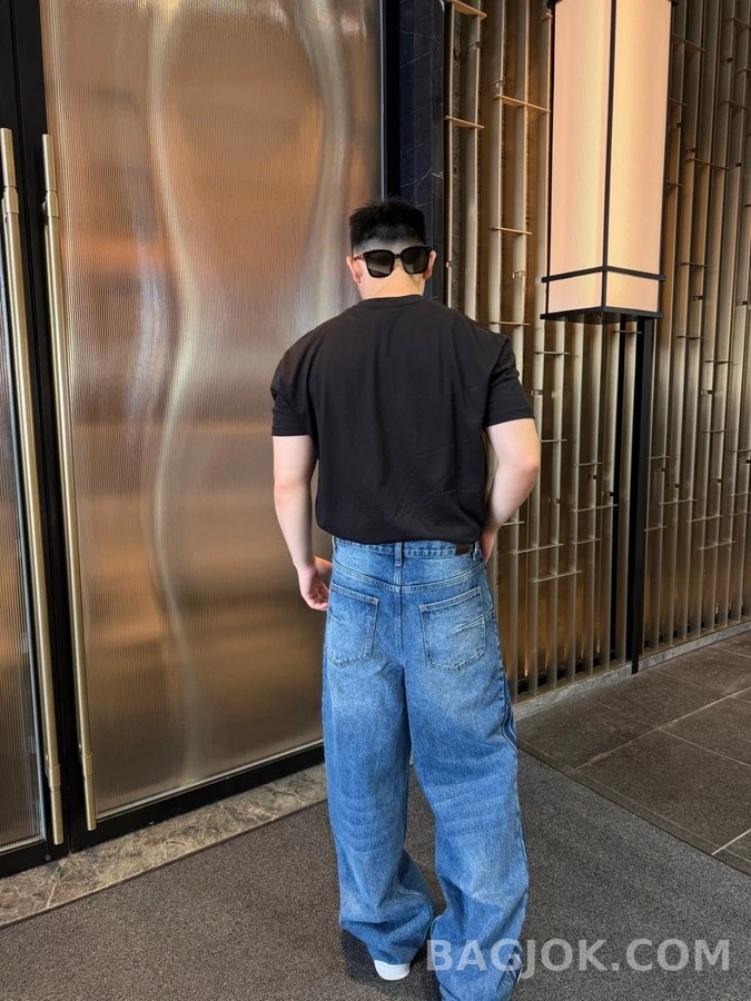 디올 디올 측면 스트라이프 자카드 로고 데님 팬츠 상세 이미지