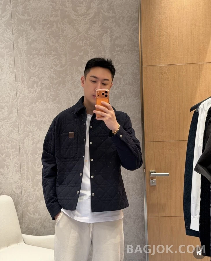 디올 디올 카나쥬 레더 패치 퀼팅 자켓 상세 이미지