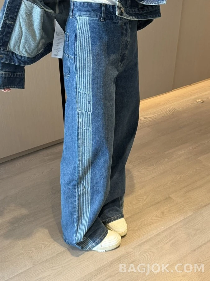 디올 디올 탈부착 퍼 칼라 데님 자켓 상세 이미지