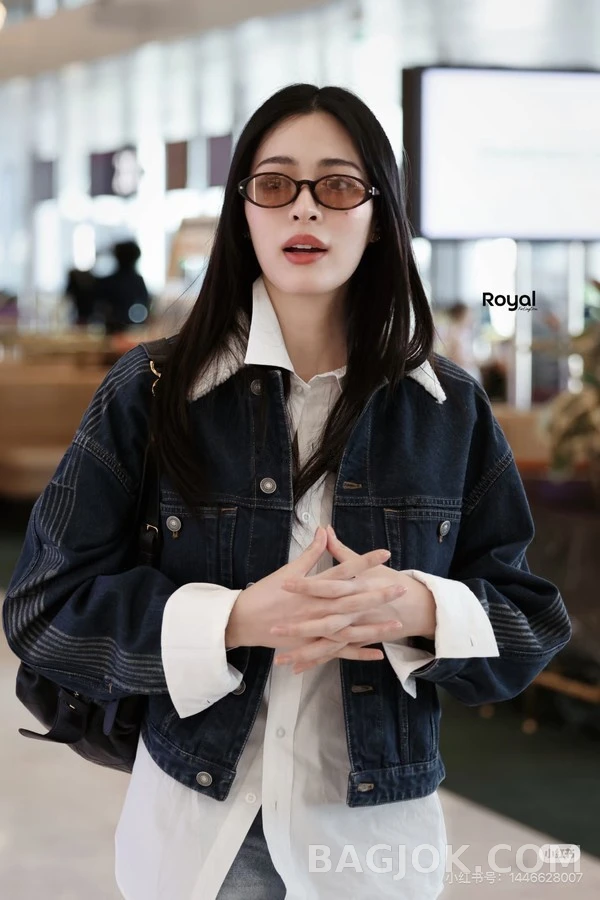 디올 디올 탈부착 퍼 칼라 데님 자켓 상세 이미지