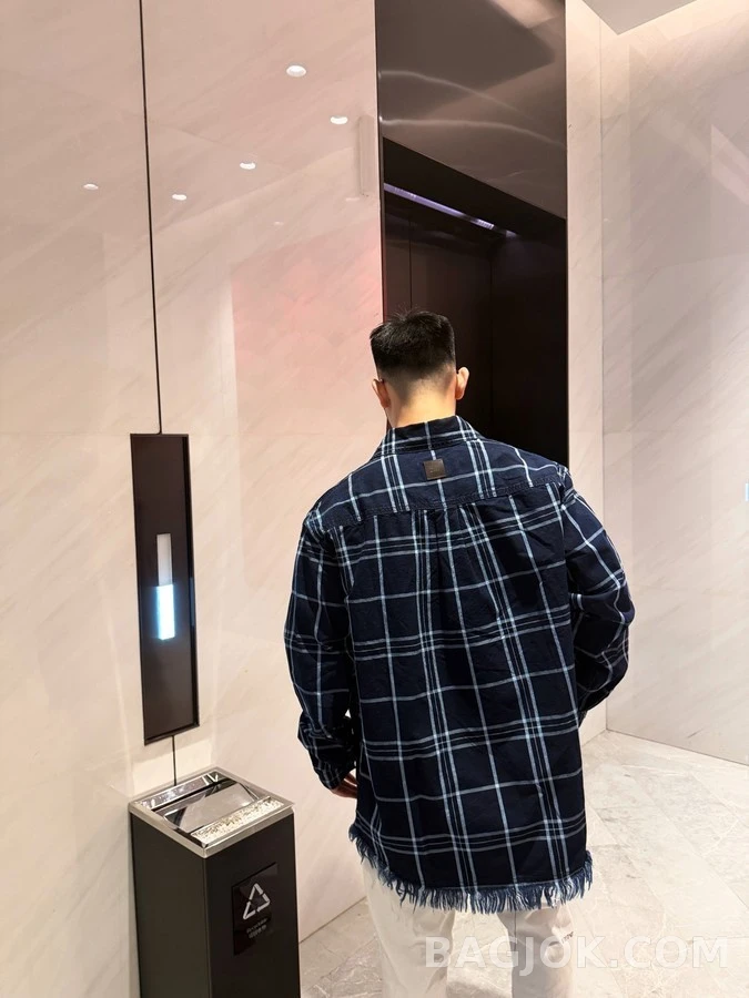 디올 디올 자수 유수 체크 셔츠 상세 이미지