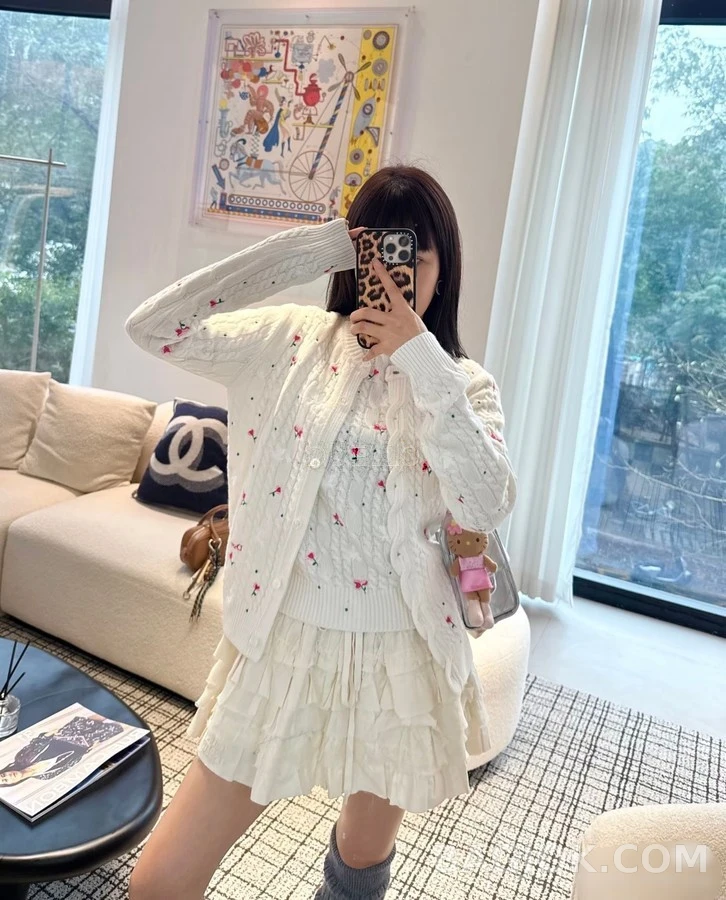 디올 디올 플라워 자수 가디건 상세 이미지