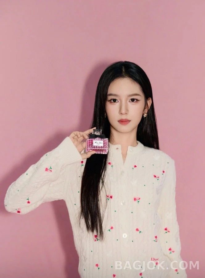 디올 디올아무르 자수 가디건 상세 이미지