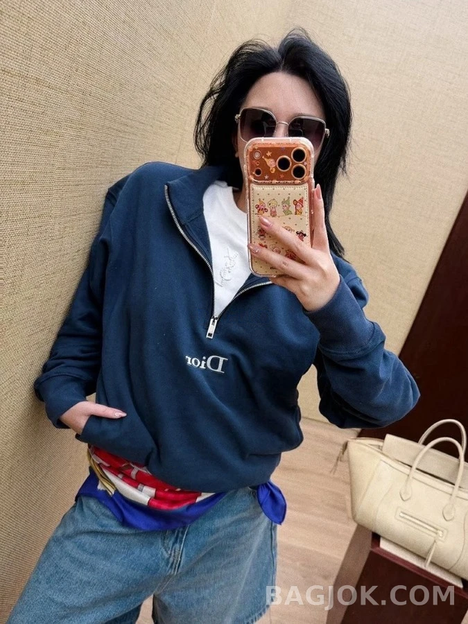 디올 디올 하프집업 로고 자수 맨투맨 상세 이미지