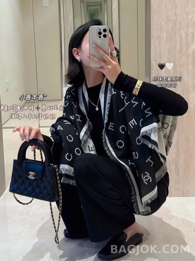 샤넬 샤넬 레터링 로고 스카프 상세 이미지