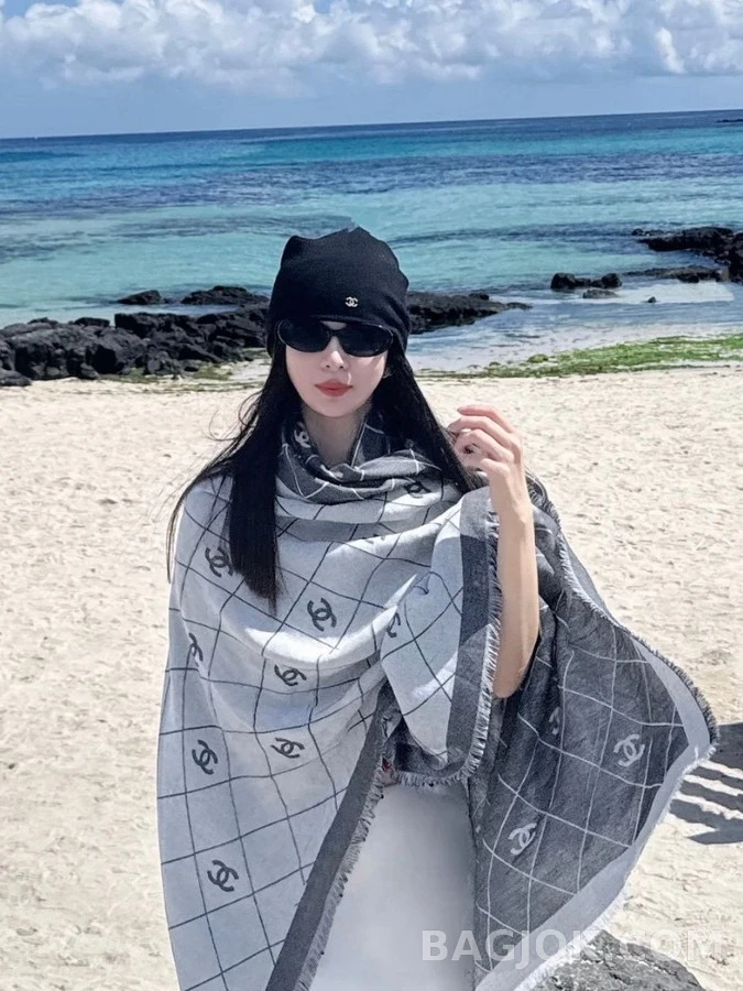샤넬 샤넬 로고 양면 숄 상세 이미지