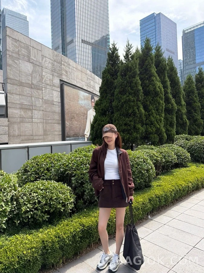 로로피아나 로로피아나 리버서블 린넨 봄버 자켓 상세 이미지