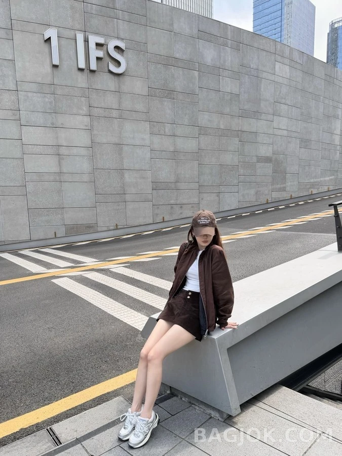 로로피아나 로로피아나 리버서블 린넨 봄버 자켓 상세 이미지
