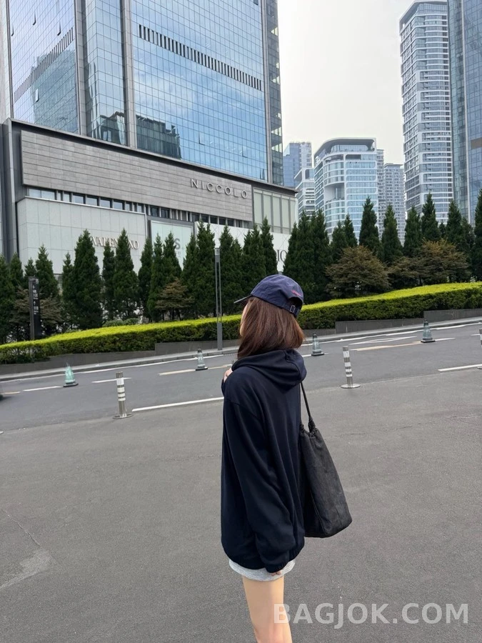 로로피아나 로로피아나 리버시블 후드 자켓 상세 이미지
