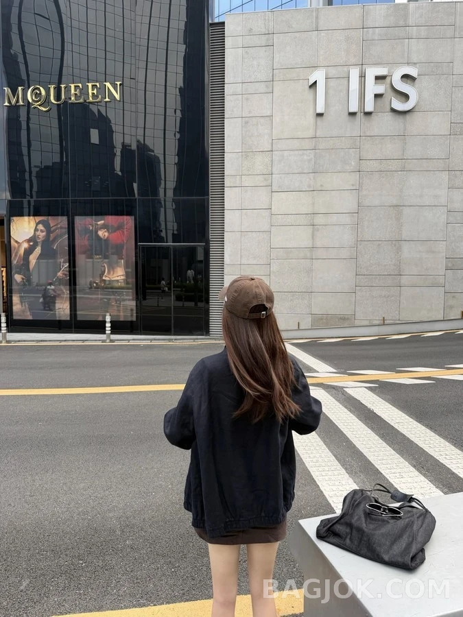 로로피아나 로로피아나 린넨 리버서블 플라이트 자켓 상세 이미지