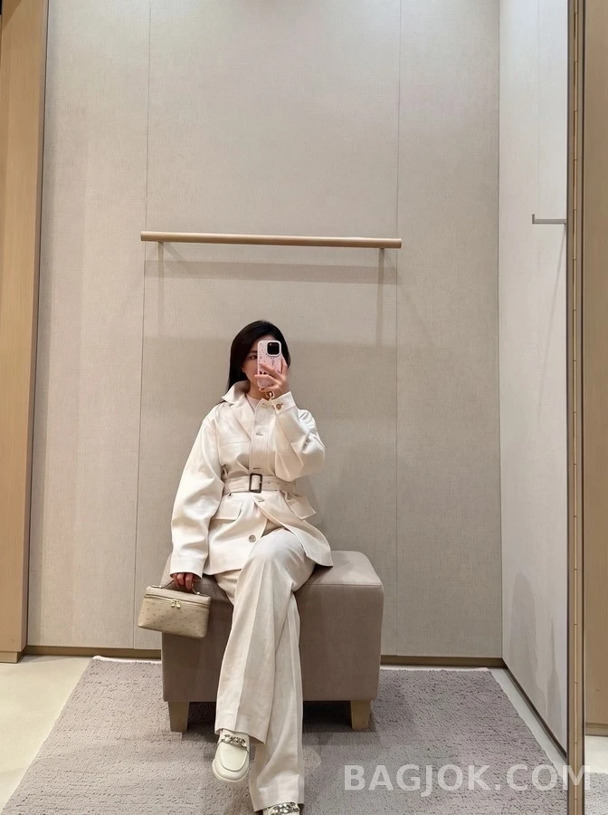 로로피아나 로로피아나 벨티드 울 자켓 상세 이미지