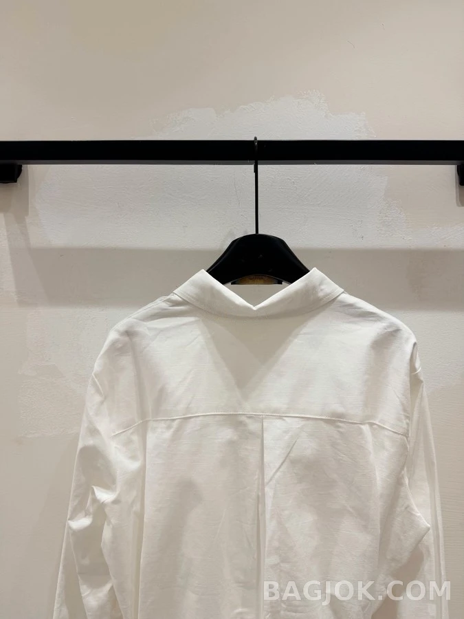 로로피아나 로로피아나 벨티드 포켓 셔츠 상세 이미지