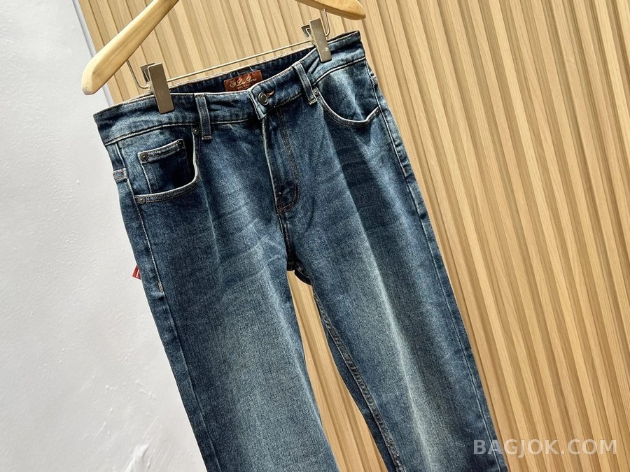 로로피아나 로로피아나 워시드 스트레이트 데님 팬츠 상세 이미지