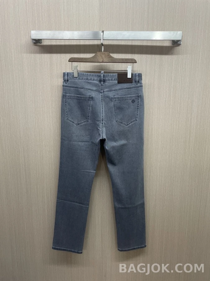 로로피아나 로로피아나 워싱 오포켓 슬림 스트레이트 데님 상세 이미지