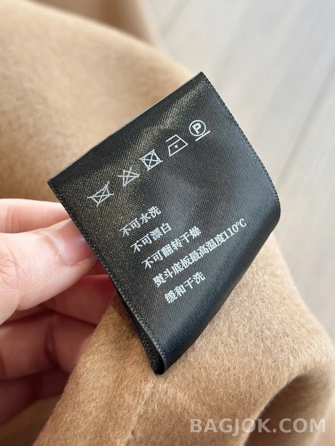 로로피아나 로로피아나 캐시미어 밍크 퍼 벨티드 코트 상세 이미지