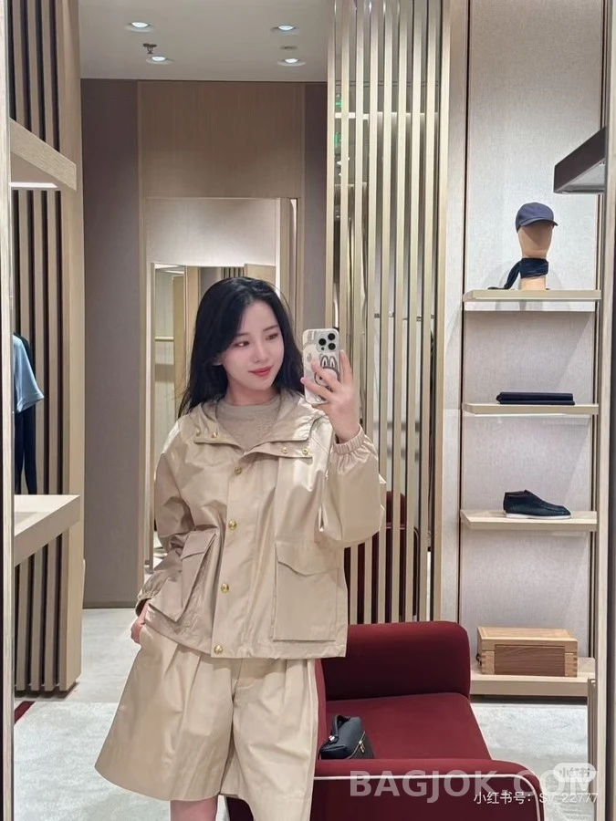 로로피아나 로로피아나 클래식 후드 자켓 상세 이미지