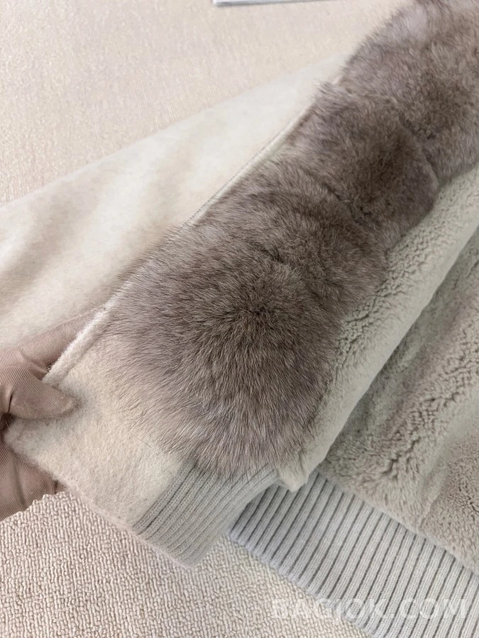로로피아나 로로피아나 폭스 퍼 후드 울 봄버 자켓 상세 이미지