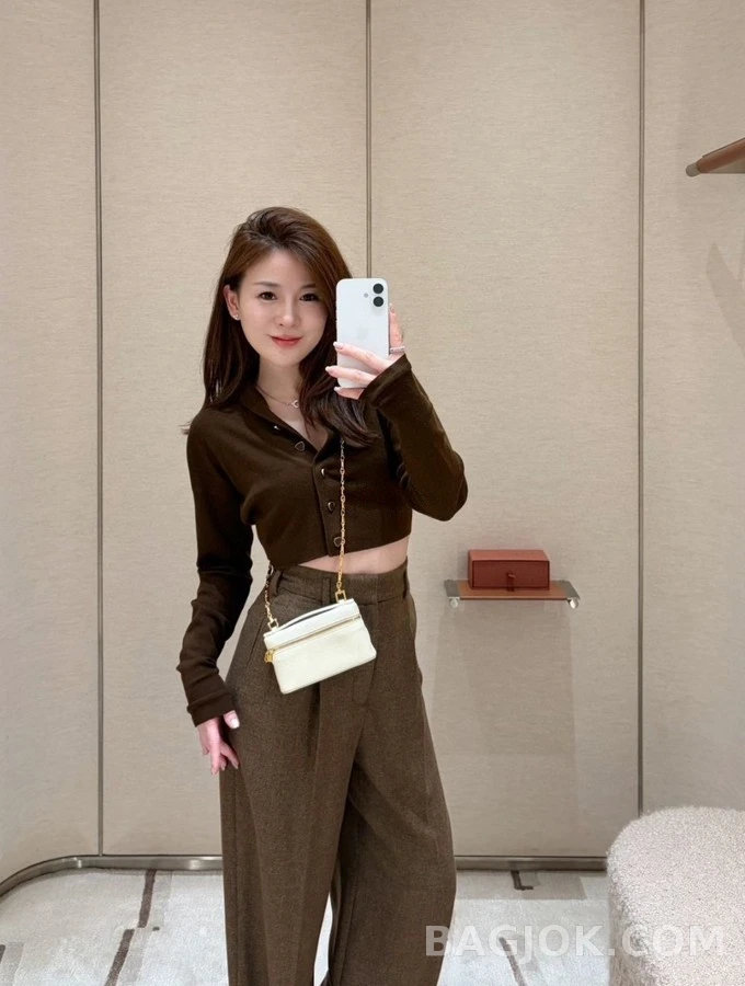 로로피아나 로로피아나 하트 버튼 쇼트 니트 가디건 상세 이미지