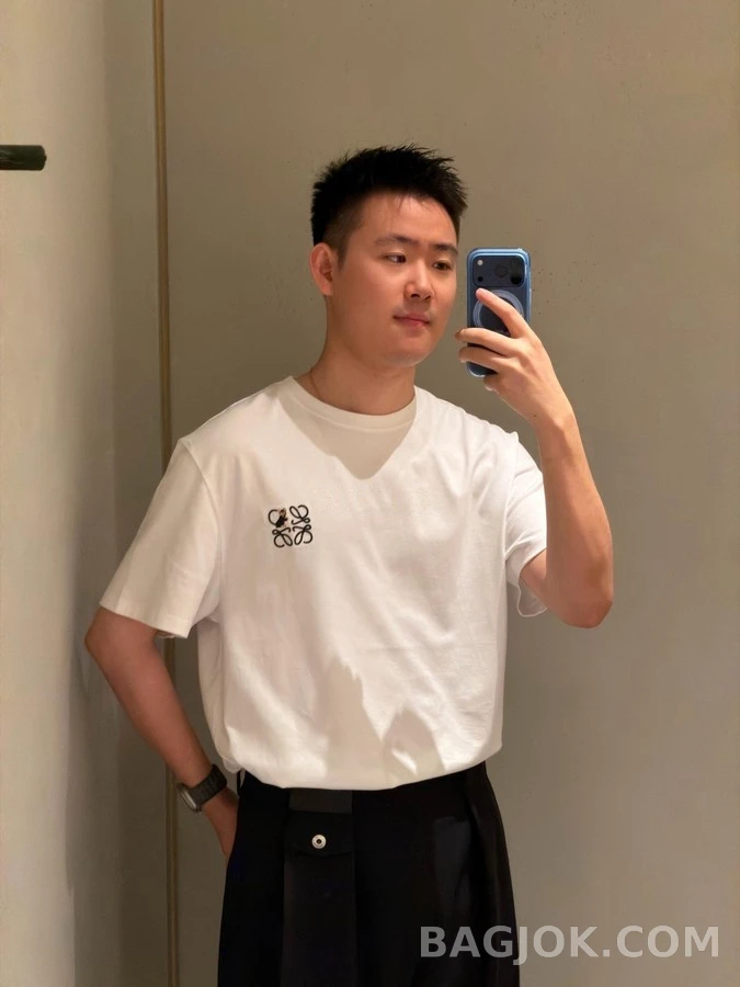 로에베 로에베 가죽 패치 플리츠 팬츠 상세 이미지