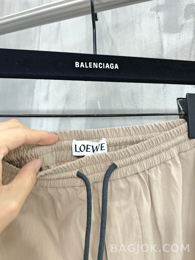 로에베 로에베 더블 L 자수 드로스트링 팬츠 상세 이미지