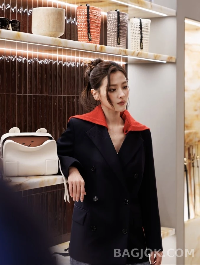 로에베 로에베 분리형 니트 숄 더블 브레스트 자켓 상세 이미지