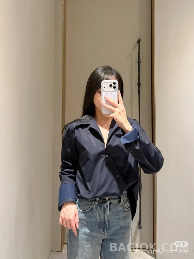로에베 로에베 비대칭 대각선 플래킷 셔츠 상세 이미지