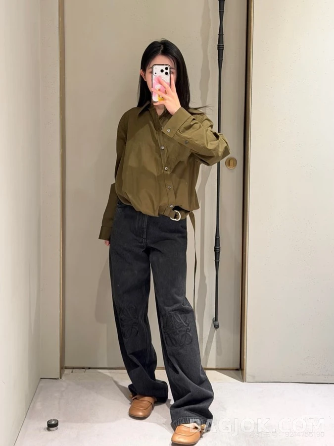로에베 로에베 사이드 벨트 셔츠 상세 이미지