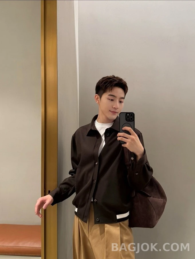 로에베 로에베 스트라이프 밴딩 긴팔 티셔츠 상세 이미지