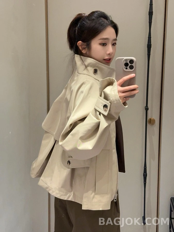 로에베 로에베 아나그램 로고 쇼트 트렌치 자켓 상세 이미지