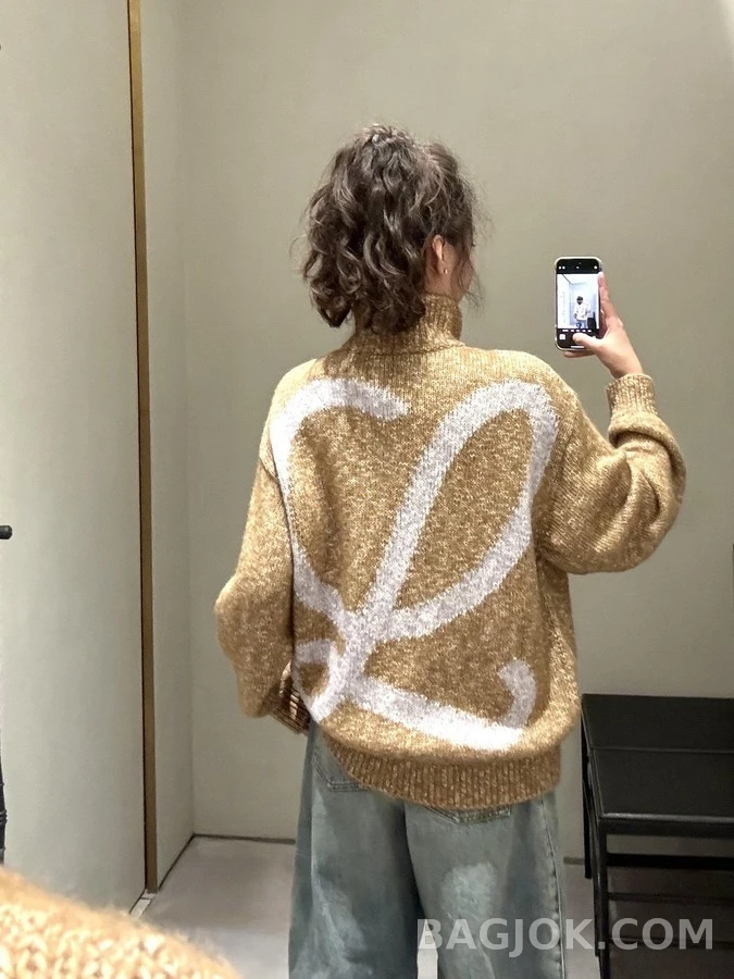 로에베 로에베 아나그램 인타르시아 니트 가디건 상세 이미지