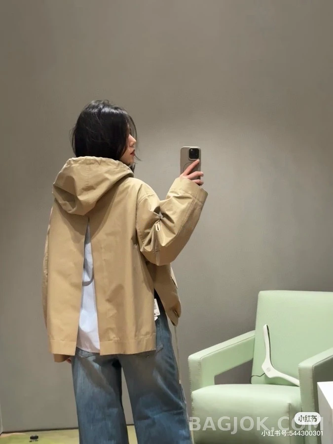 로에베 로에베 아나그램 자수 스트라이프 후드 집업 상세 이미지