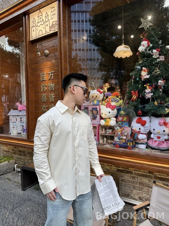 로에베 로에베 아나그램 자수 패치 포켓 셔츠 상세 이미지