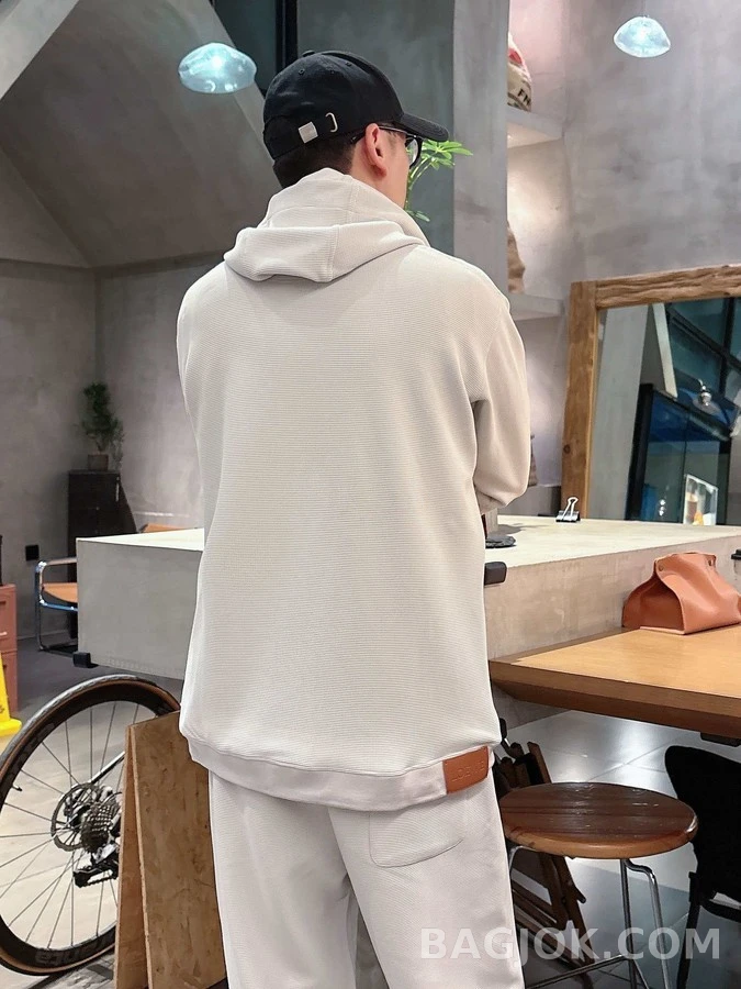 로에베 로에베 와플 후드 집업 상세 이미지