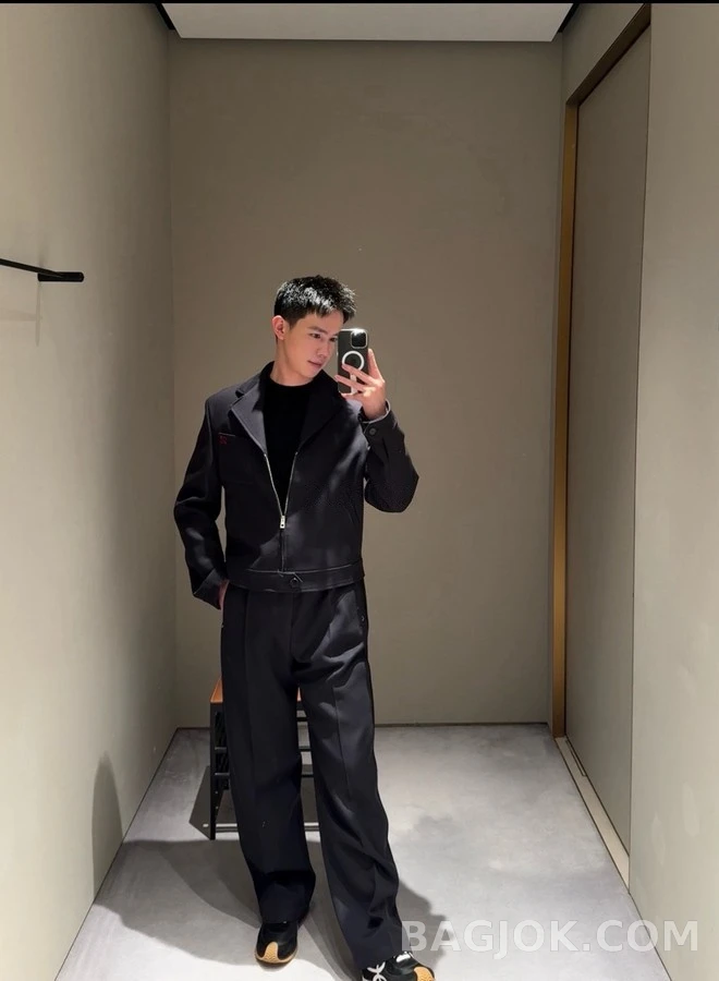 로에베 로에베 울 라펠 지퍼 자켓 상세 이미지
