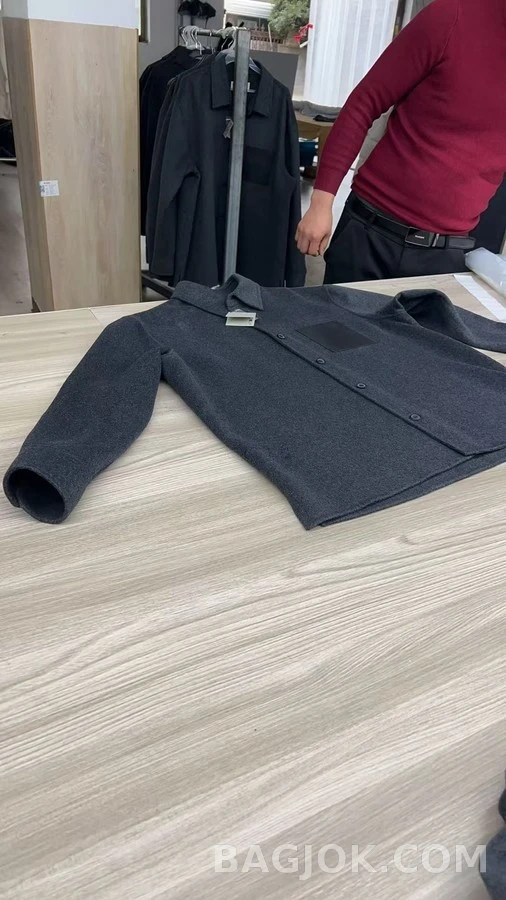 로에베 로에베 울 캐시미어 레더 포켓 셔츠 자켓 상세 이미지